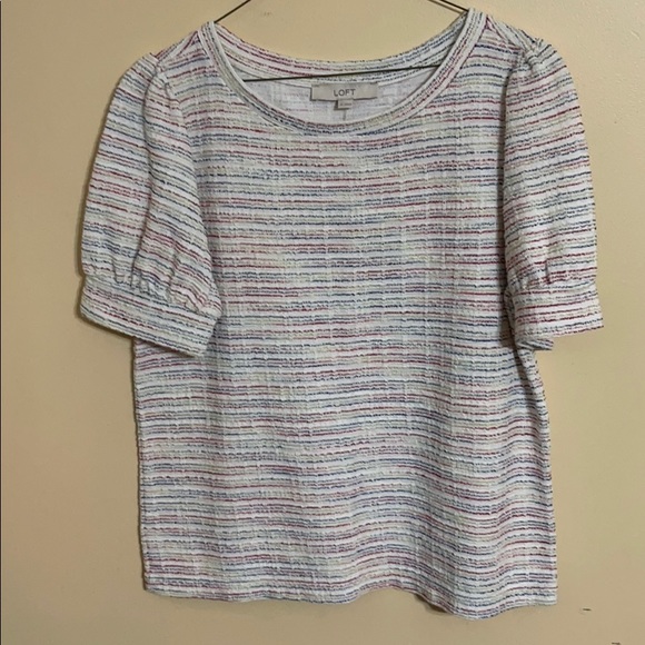 Ann Taylor Loft puff sleeve top. Size M - Picture 1 of 4